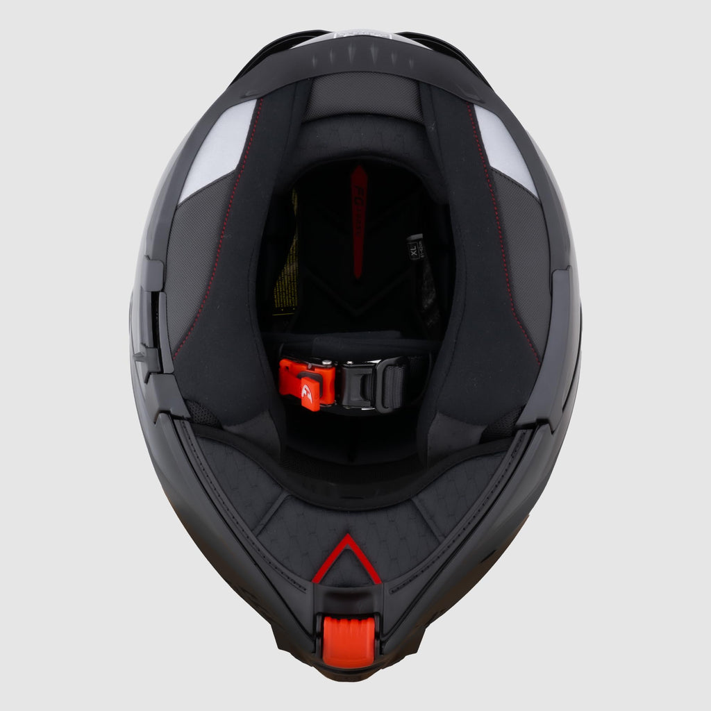 D.O.T. & ECE Daytona C6 M704