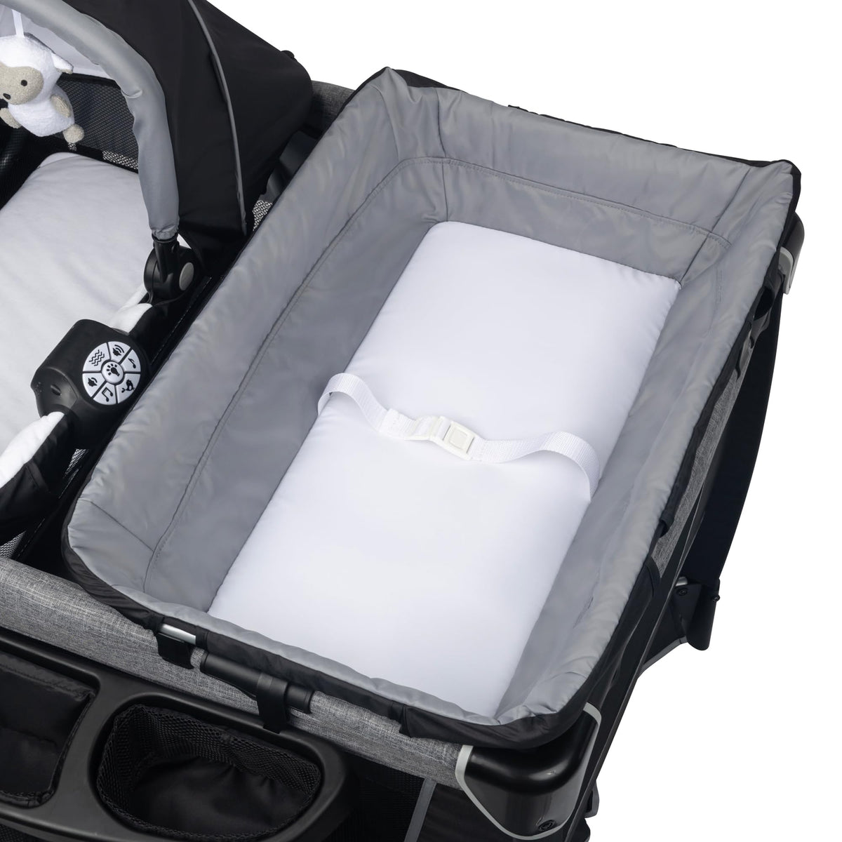 Playard, Bassinet & Storage L867978