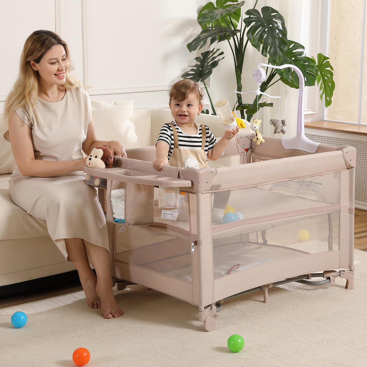 4 in 1 Pack and Play U81706